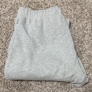 Aritzia TNA Sweatpants